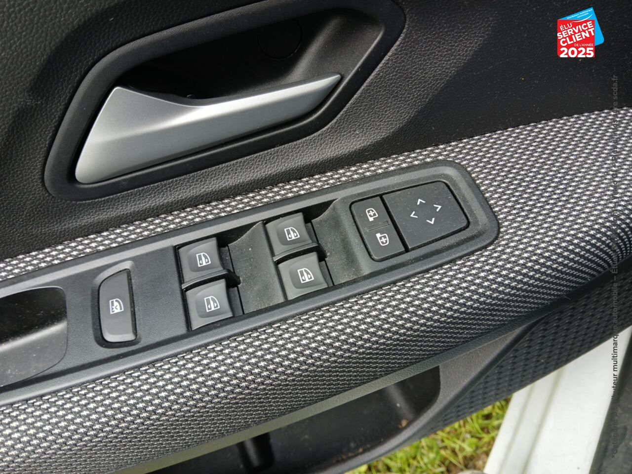 Véhicule d'occasion DACIA SANDERO 1.0 ECO-G 100CH EXPRESSION chez Dacia Montbéliard