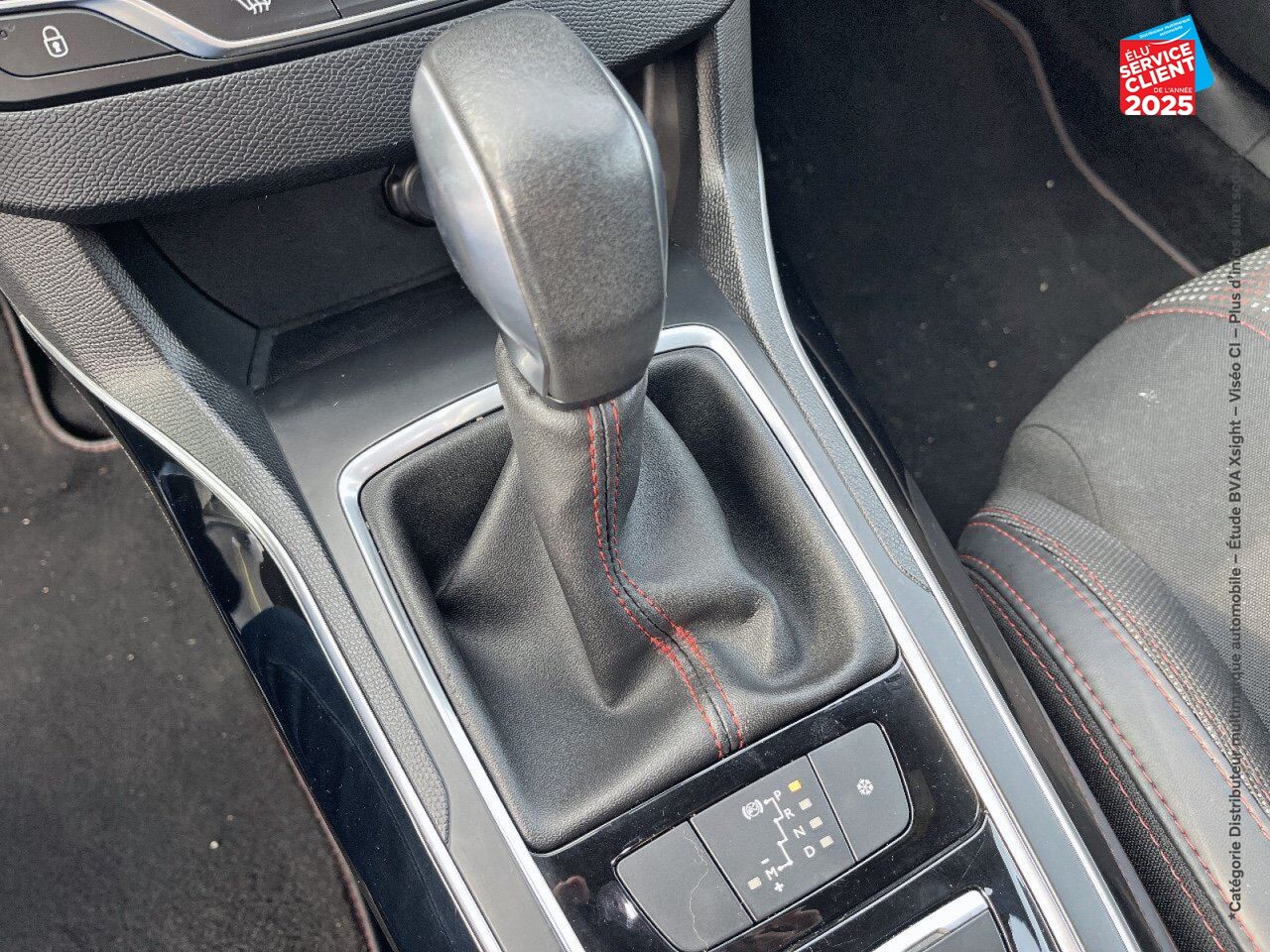 Véhicule d'occasion PEUGEOT 308 1.2 PURETECH 130CH SS GT LINE EAT6 chez Renault Saint-Louis