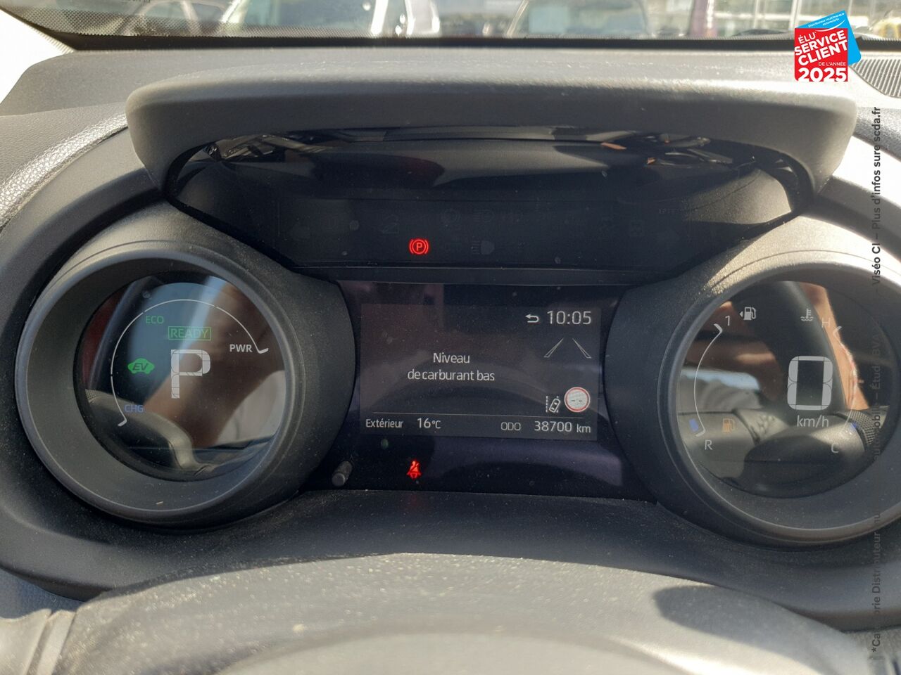 Véhicule d'occasion TOYOTA YARIS CROSS 116H DYNAMIC MY22 CAMERA chez Toyota Besançon