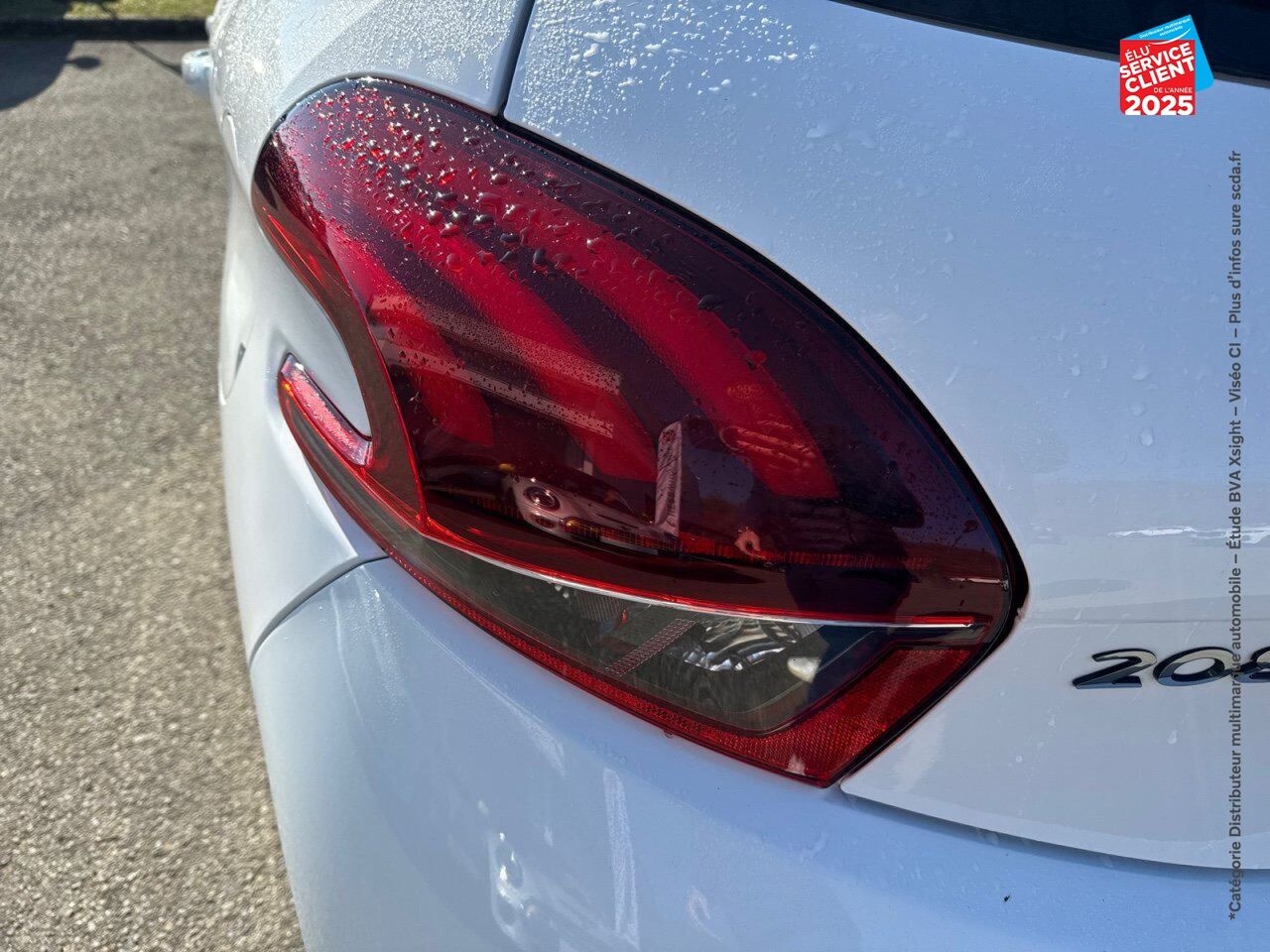 Véhicule d'occasion PEUGEOT 208 AFFAIRE 1.6 BLUEHDI 100CH SS PREMIUM PACK EURO6C chez Renault Saint-Louis