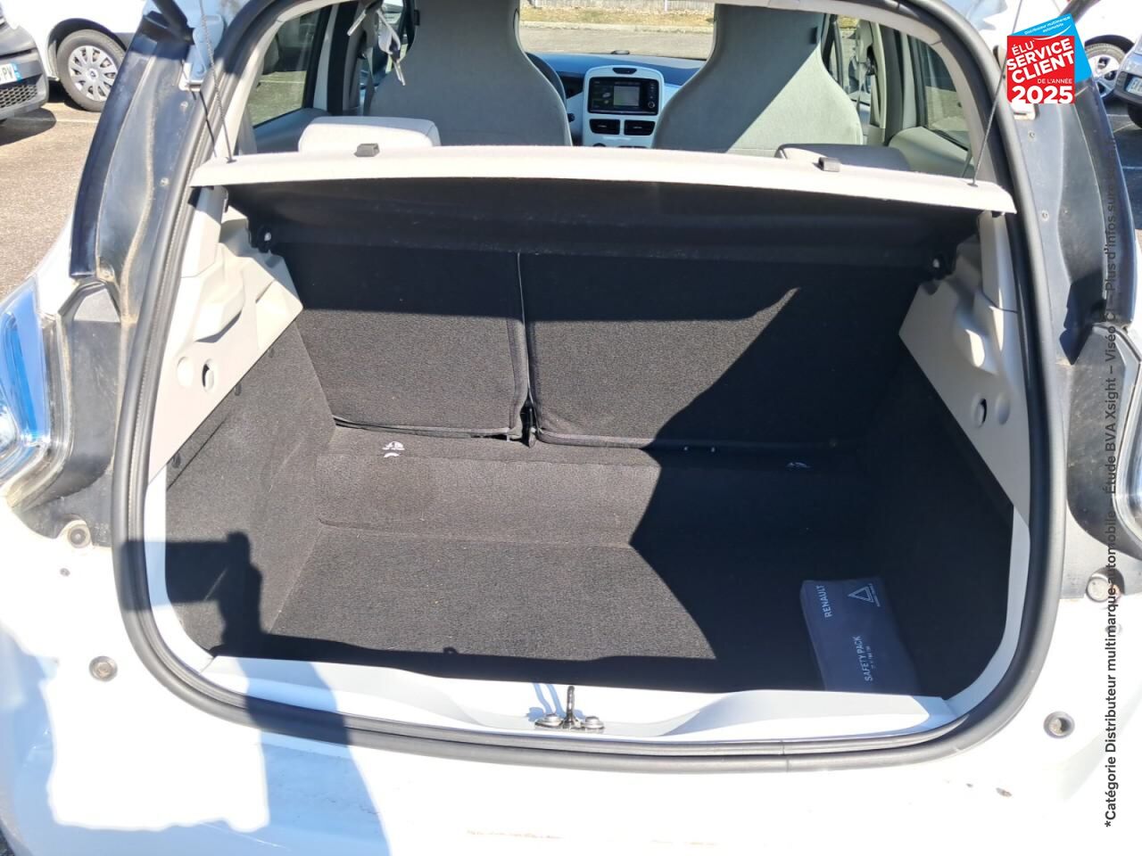 Véhicule d'occasion RENAULT ZOE ZEN CHARGE NORMALE R90 chez Renault Belfort