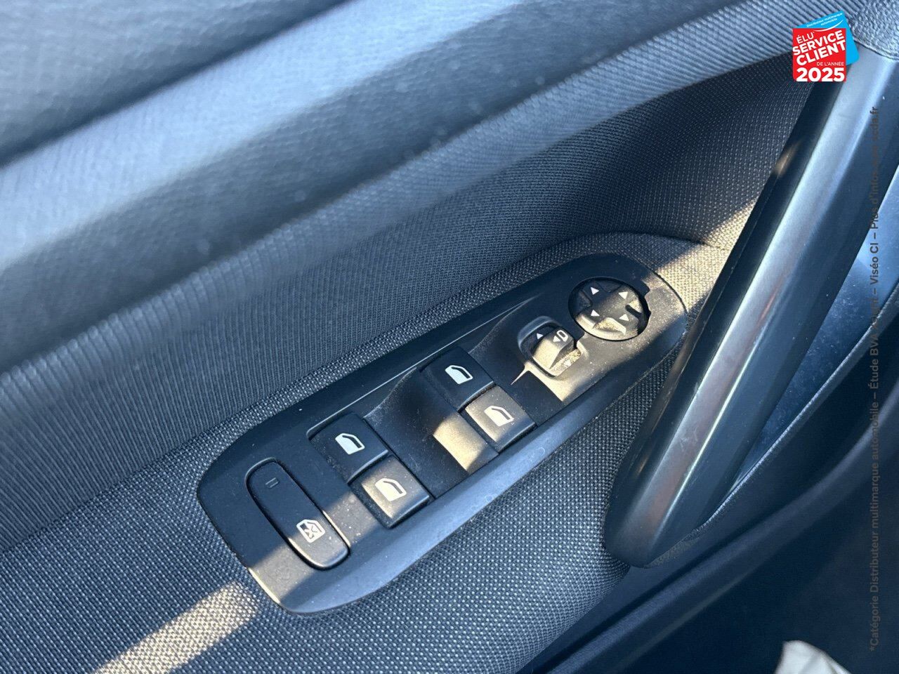 Véhicule d'occasion PEUGEOT 308 1.2 PURETECH 130CH E6.3 S/S ALLURE GPS CAMERA CARPLAY chez Fiat Besançon