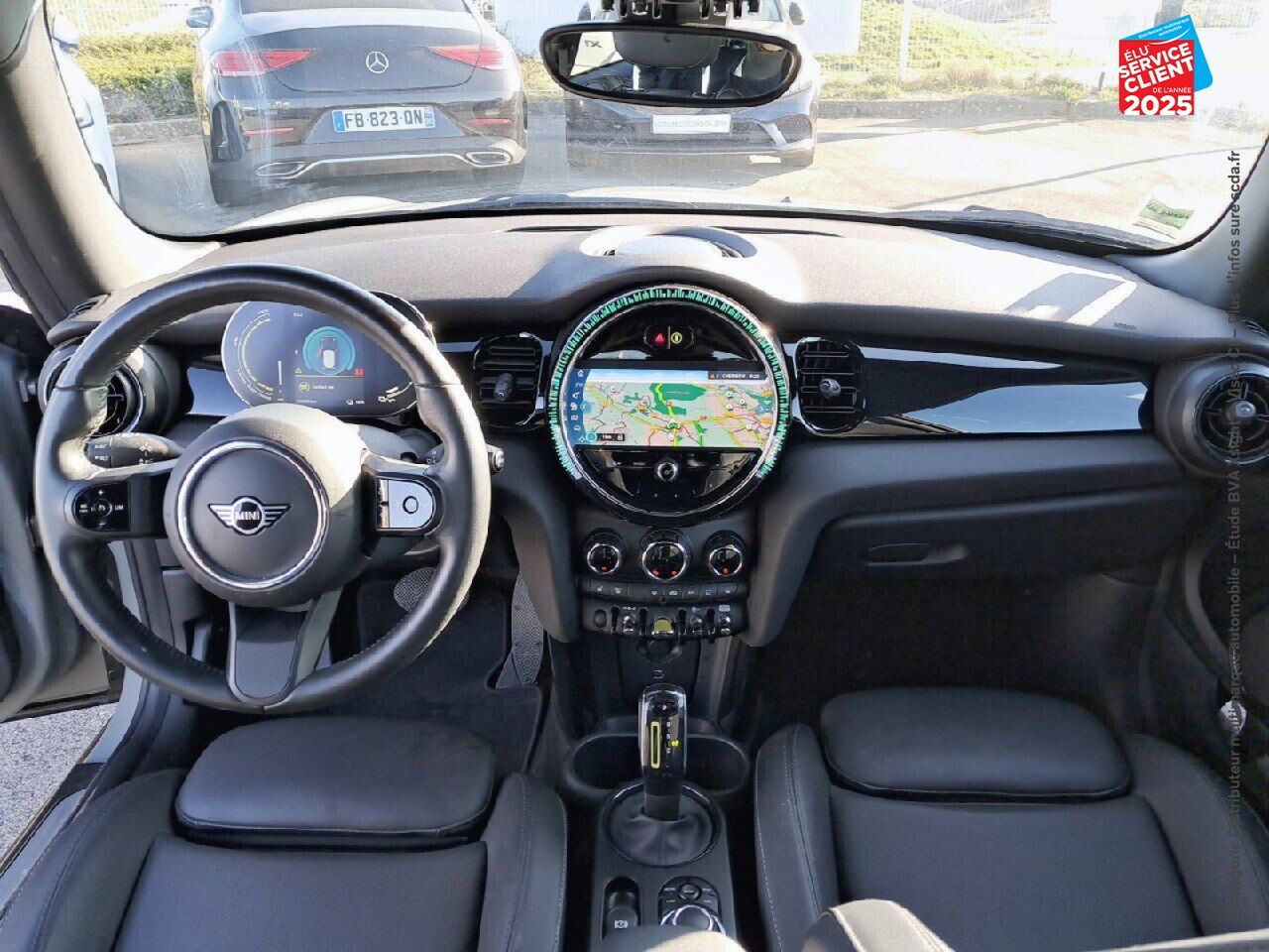 Véhicule d'occasion MINI MINI COOPER SE 184CH EDITION PREMIUM BVA 5CV SIEGES CHAUF GPS CAMERA chez BMW Pontarlier