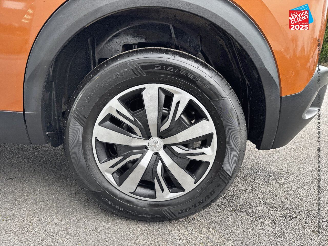 Véhicule d'occasion PEUGEOT 2008 1.2 PURETECH 100CH SS ACTIVE chez Toyota Thionville