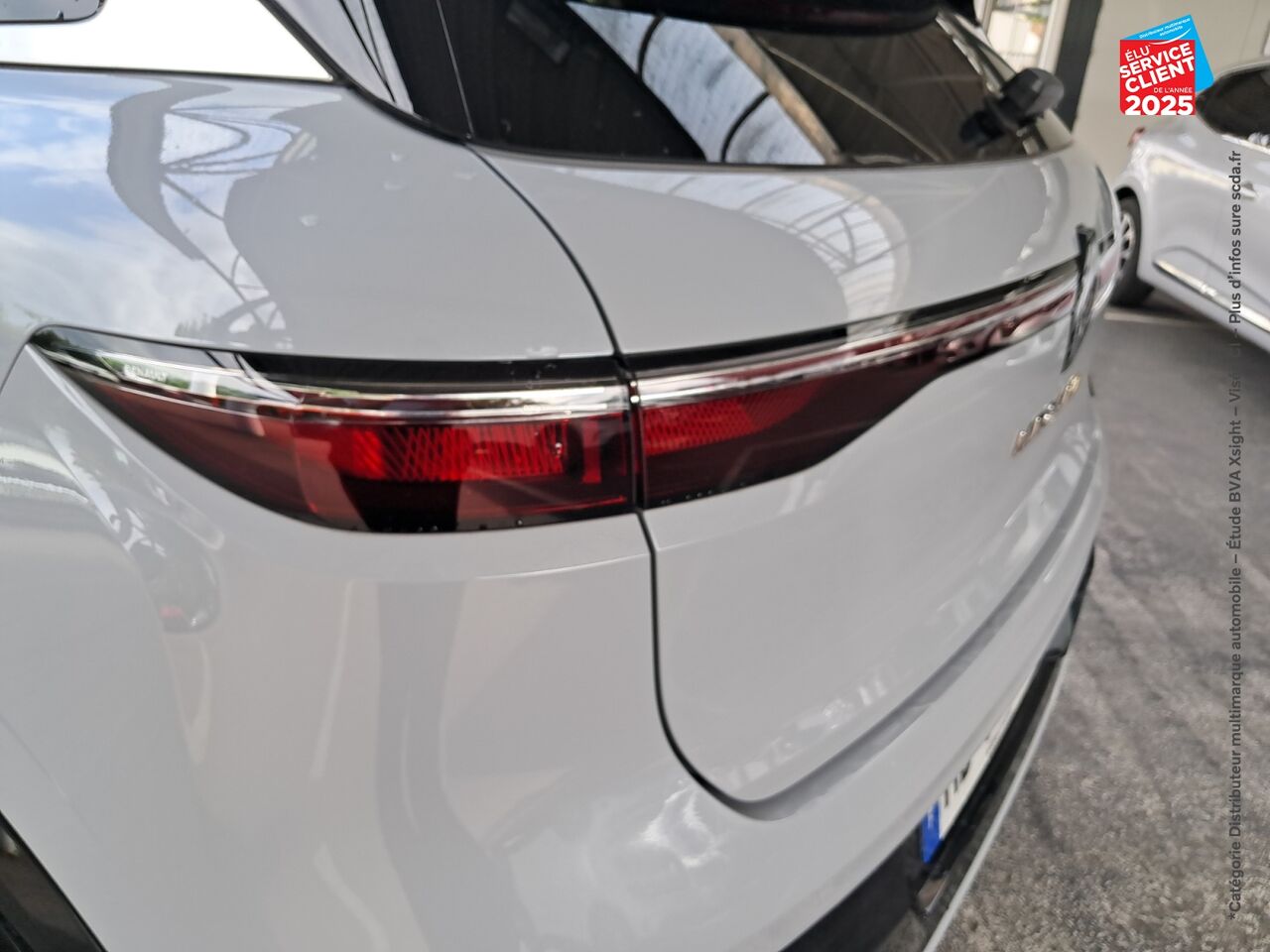Véhicule d'occasion RENAULT MEGANE E-TECH ELECTRIC 220CH ICONIC AUTONOMIE CONFORT -24 chez Renault Colmar