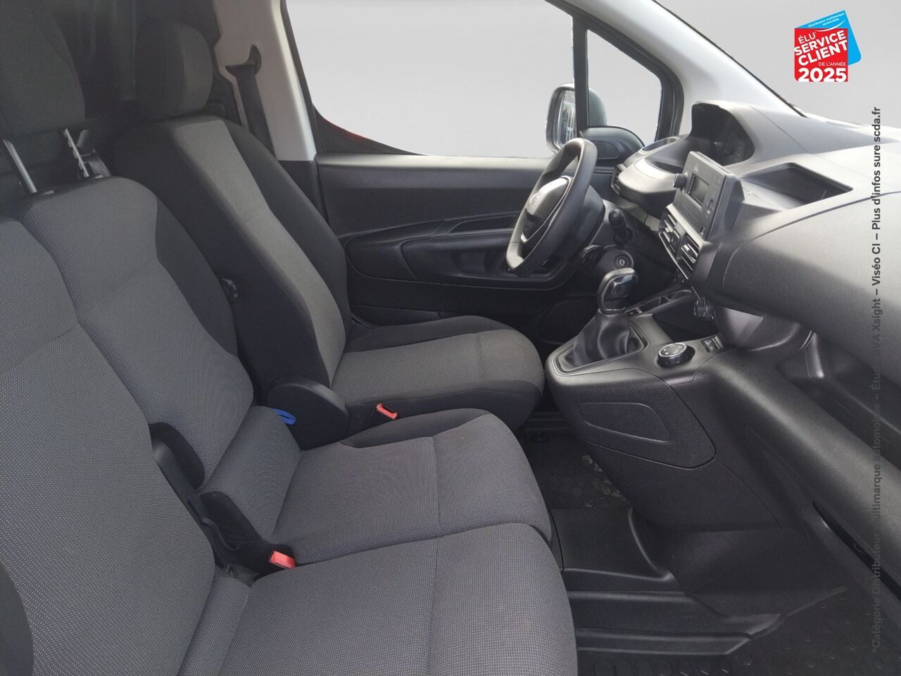 Véhicule d'occasion PEUGEOT PARTNER STANDARD 1000KG BLUEHDI 100CH SS BVM5 GRIP chez Toyota Thionville