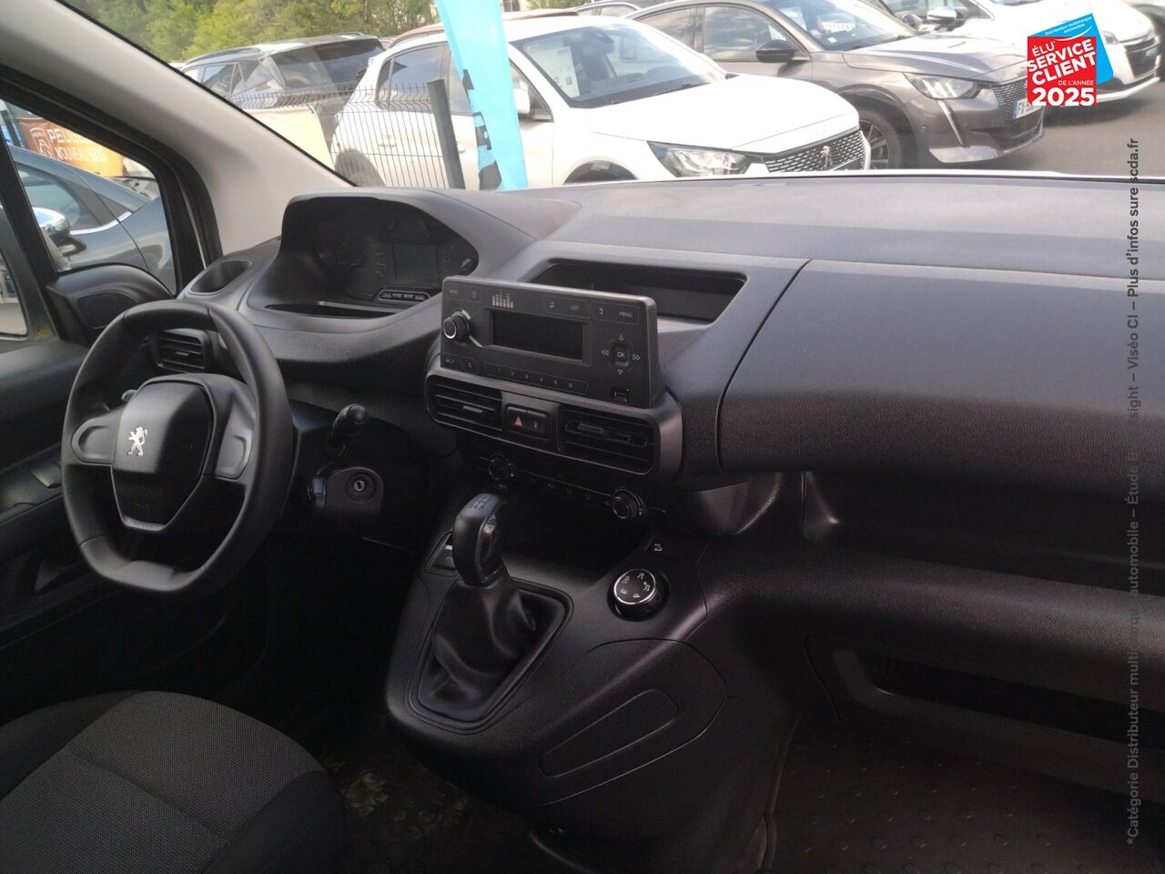 Véhicule d'occasion PEUGEOT PARTNER STANDARD 1000KG BLUEHDI 100CH SS BVM5 GRIP chez Toyota Thionville