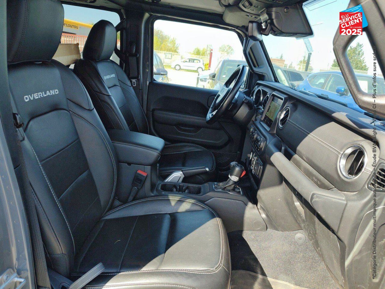Véhicule d'occasion JEEP WRANGLER UNLIMITED 2.0 T 380CH 4XE OVERLAND COMMAND-TRAC MY23 chez Renault Colmar