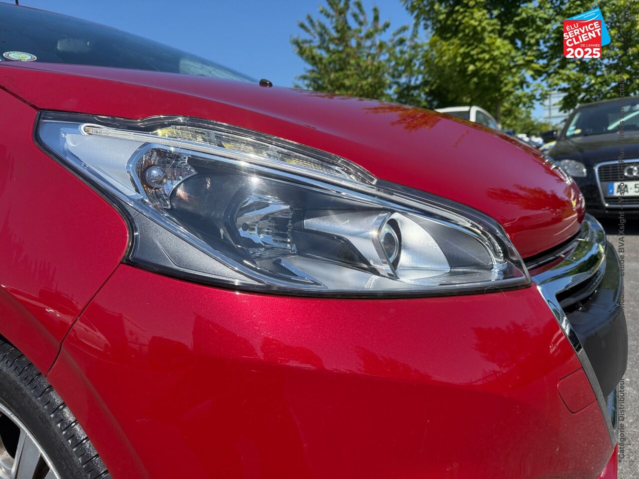 Véhicule d'occasion PEUGEOT 208 1.2 PURETECH 82CH STYLE 5P chez Renault Saint-Louis
