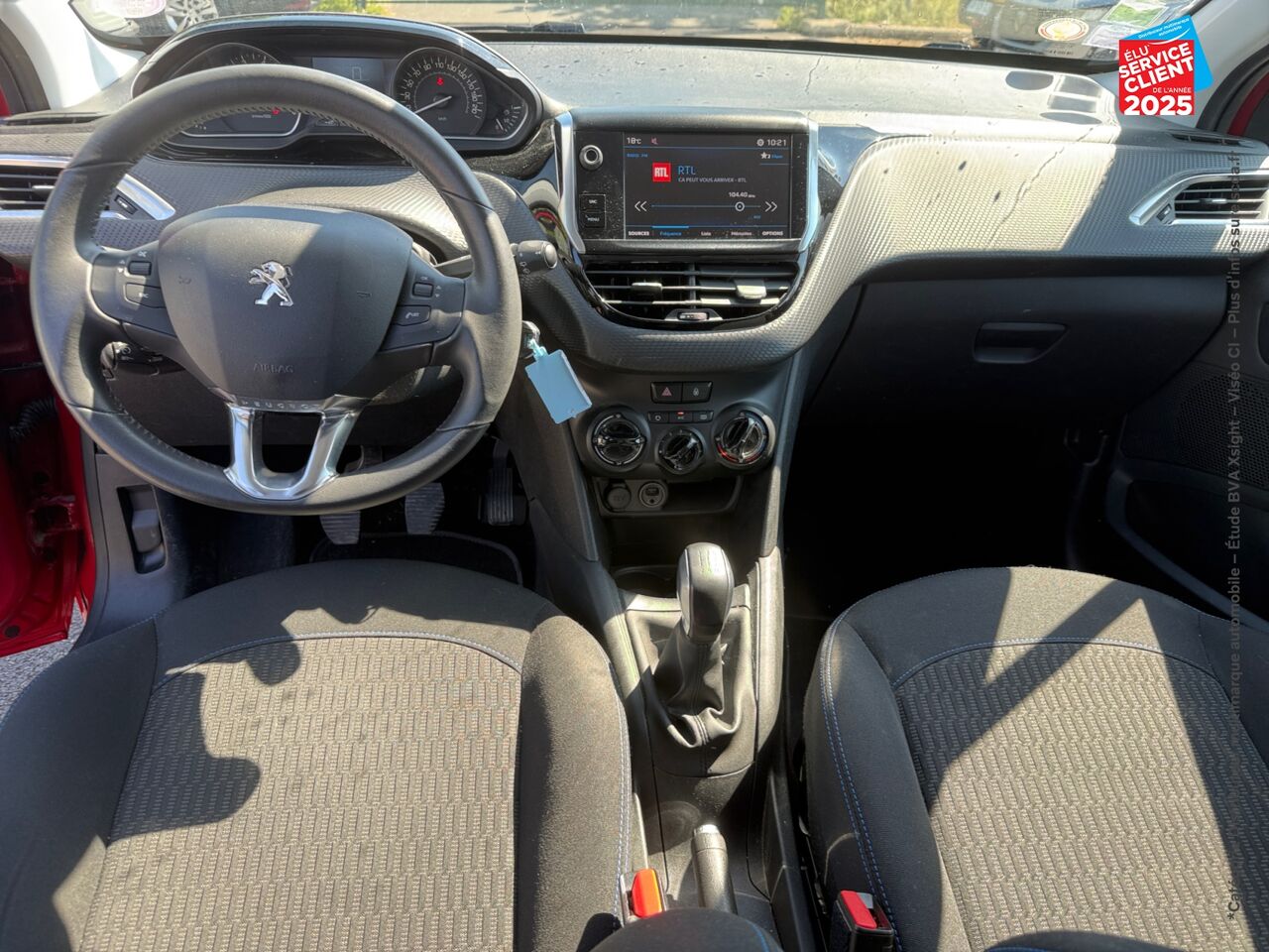 Véhicule d'occasion PEUGEOT 208 1.2 PURETECH 82CH STYLE 5P chez Renault Saint-Louis