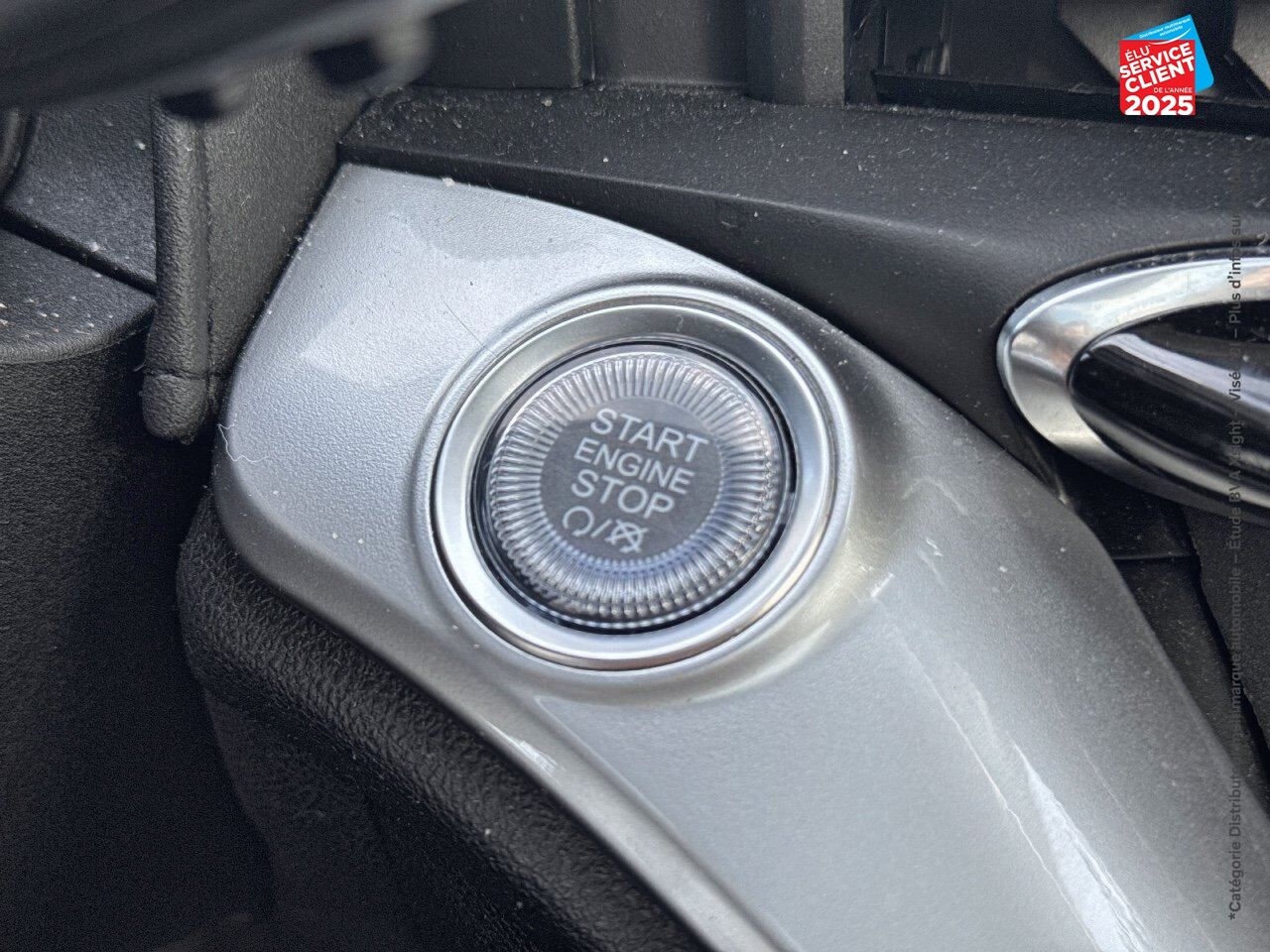 Véhicule d'occasion FIAT 500 3+1 E 118CH ICONE PLUS PACK MAGIC EYE chez Dacia Belfort