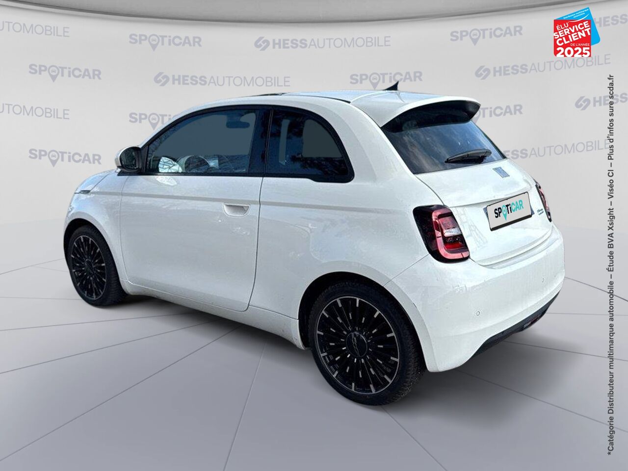 Véhicule d'occasion FIAT 500 3+1 E 118CH ICONE PLUS PACK MAGIC EYE chez Dacia Belfort
