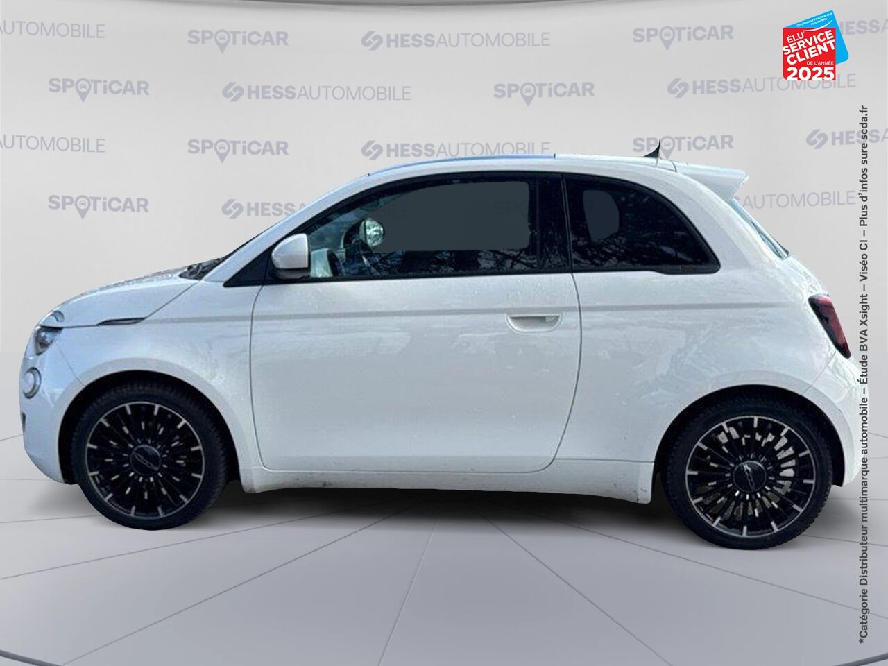 Véhicule d'occasion FIAT 500 3+1 E 118CH ICONE PLUS PACK MAGIC EYE chez Dacia Belfort