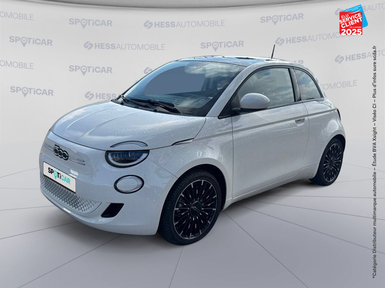Véhicule d'occasion FIAT 500 3+1 E 118CH ICONE PLUS PACK MAGIC EYE chez Dacia Belfort