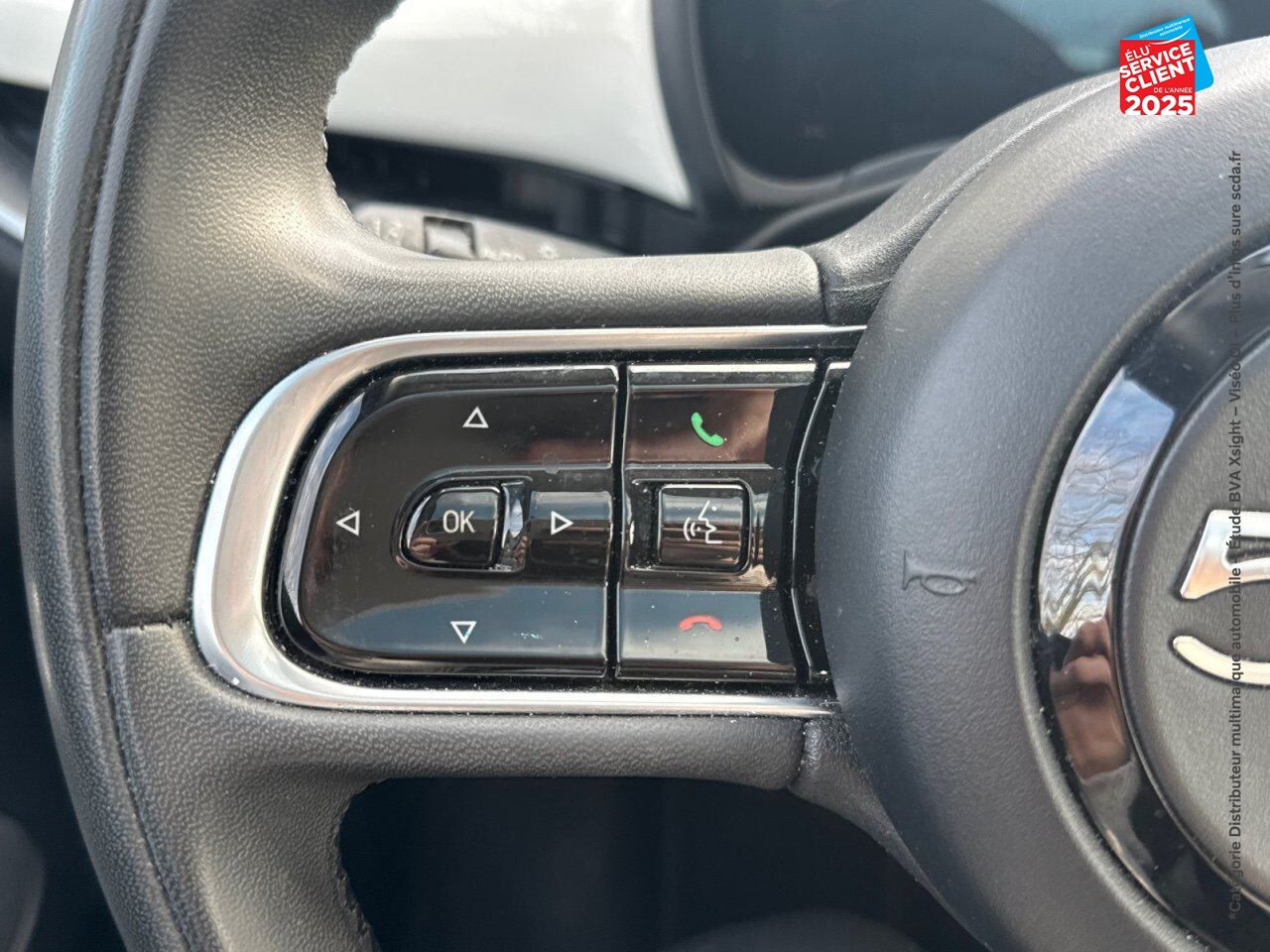 Véhicule d'occasion FIAT 500 3+1 E 118CH ICONE PLUS PACK MAGIC EYE chez Dacia Belfort