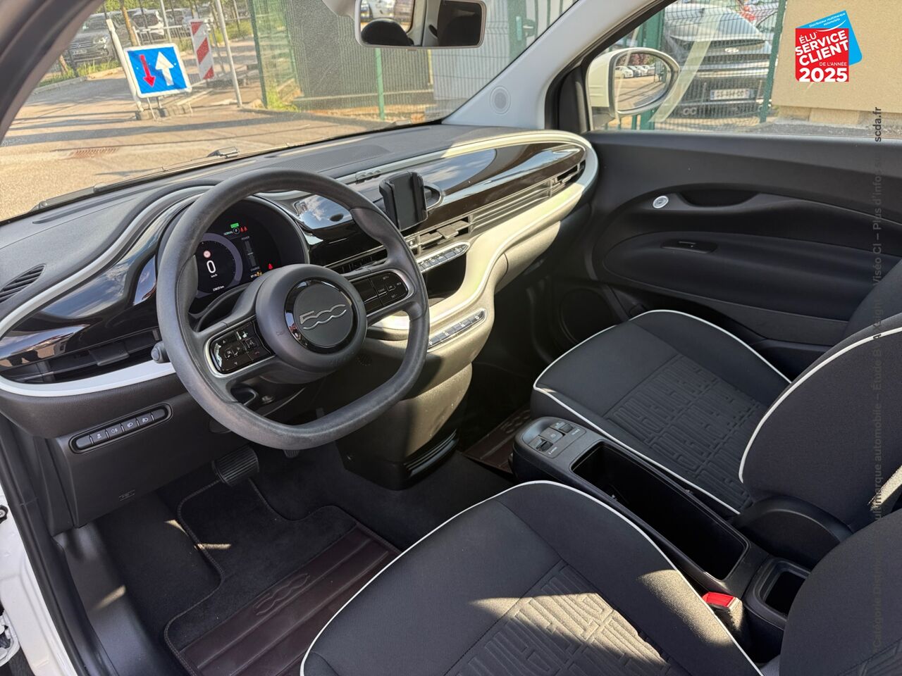 Véhicule d'occasion FIAT 500 E 95CH ACTION chez HESS Automobile