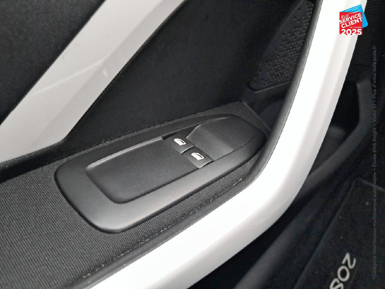 Véhicule d'occasion PEUGEOT 208 1.2 PURETECH 68CH E6.C LIKE 5P chez Opel Verdun