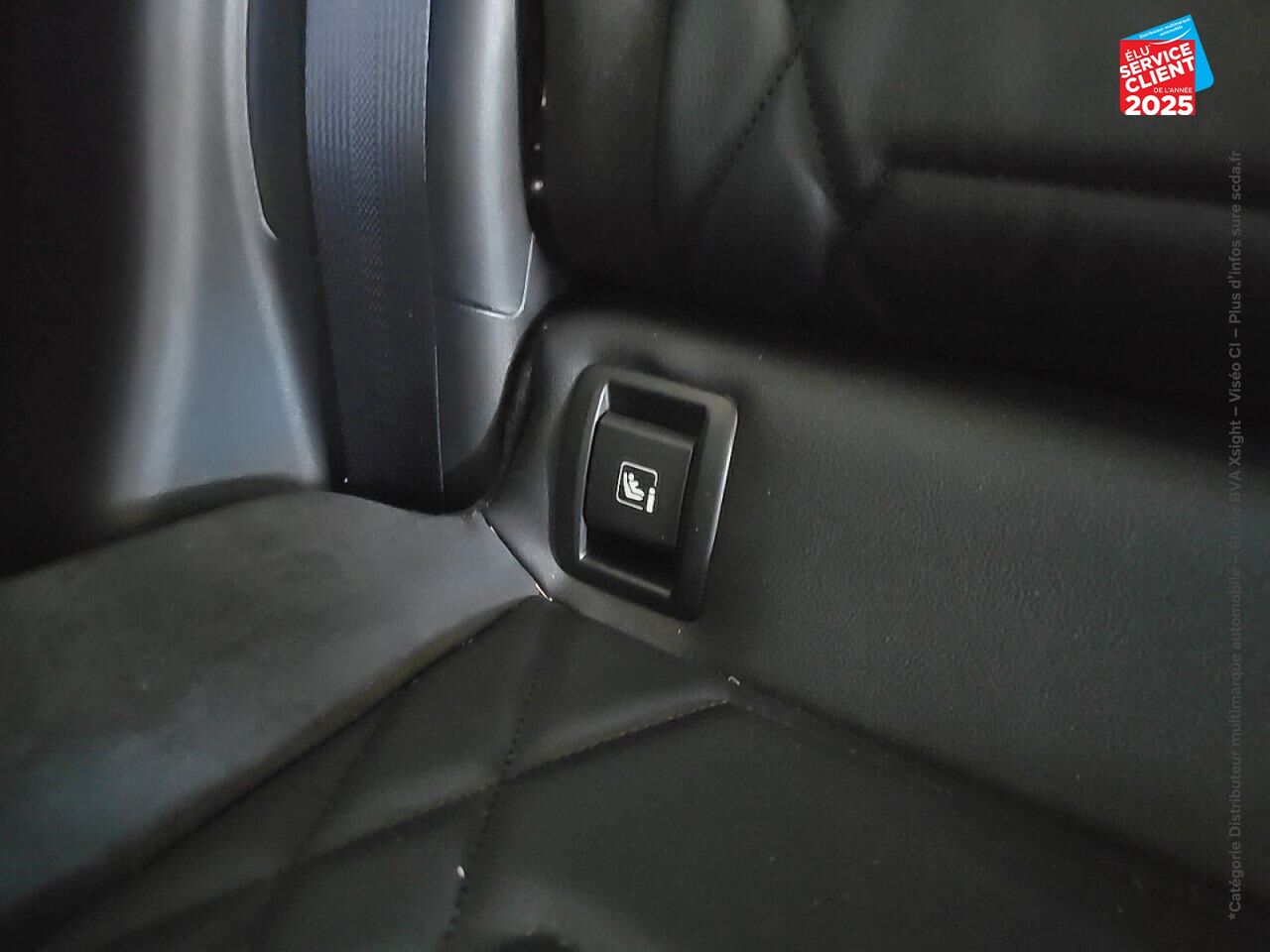 Véhicule d'occasion NISSAN JUKE 1.6 HYBRID 143CH N-DESIGN 2023.5 SIEGES CHAUF/CUIR CAMERA BOSE chez Nissan Juke occasion
