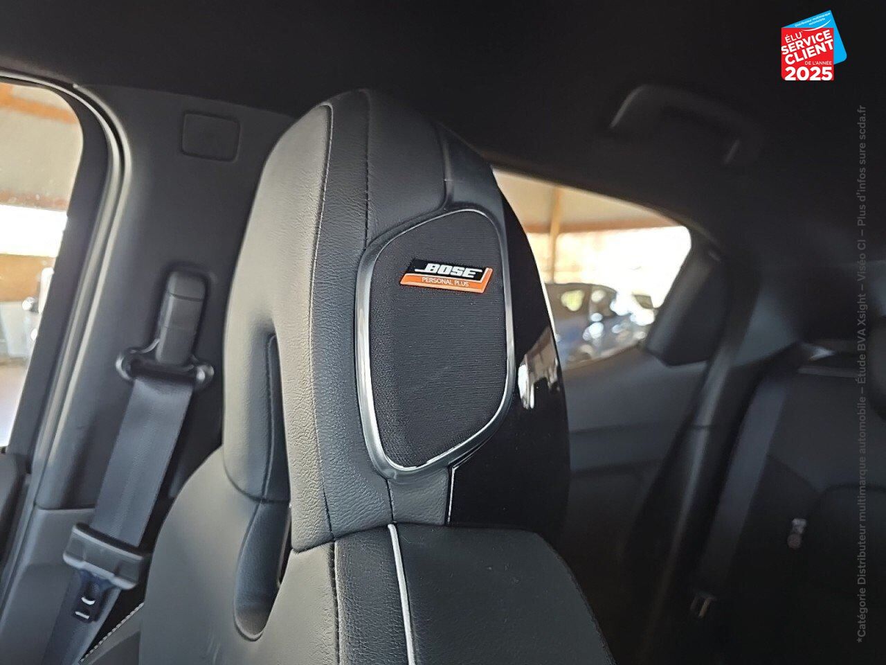 Véhicule d'occasion NISSAN JUKE 1.6 HYBRID 143CH N-DESIGN 2023.5 SIEGES CHAUF/CUIR CAMERA BOSE chez Nissan Juke occasion