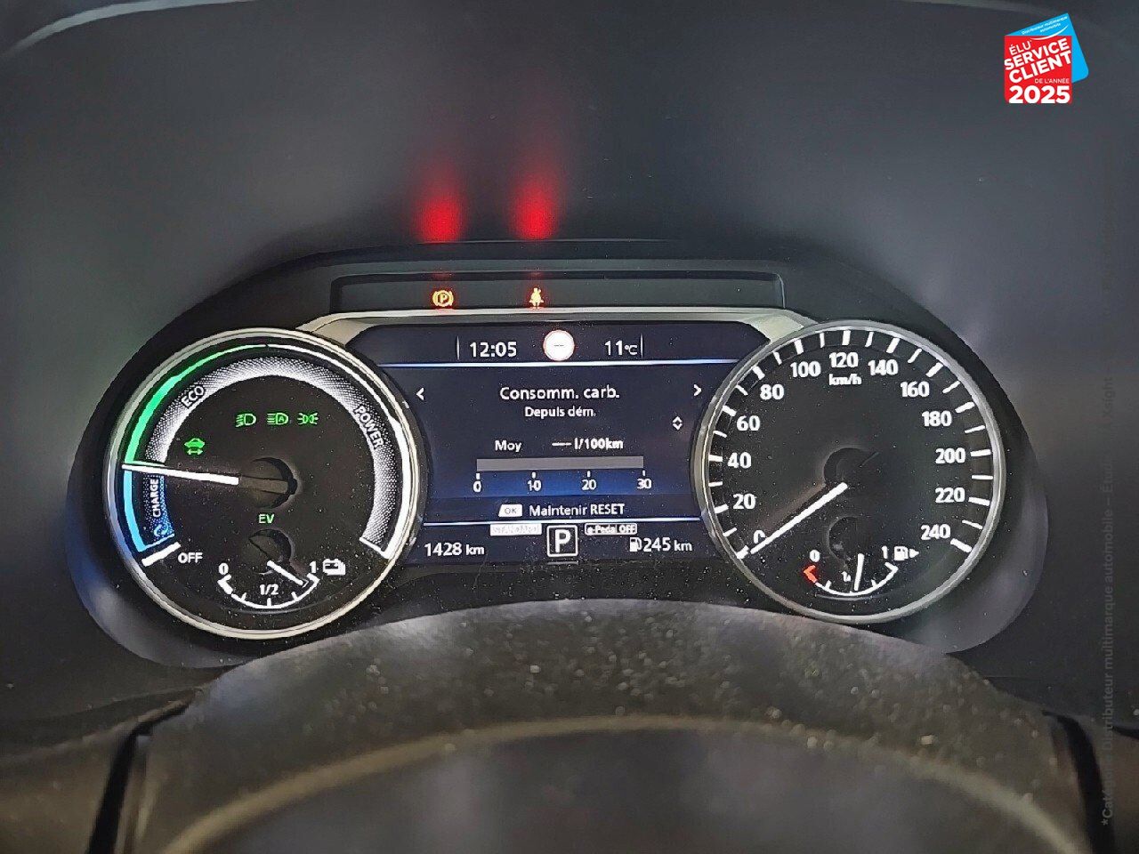 Véhicule d'occasion NISSAN JUKE 1.6 HYBRID 143CH N-DESIGN 2023.5 SIEGES CHAUF/CUIR CAMERA BOSE chez Nissan Juke occasion