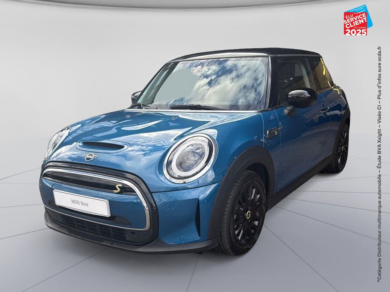 Véhicule d'occasion MINI MINI COOPER SE 184CH EDITION PREMIUM BVA 5CV SIEGES CHAUF GPS CAMERA chez BMW Pontarlier