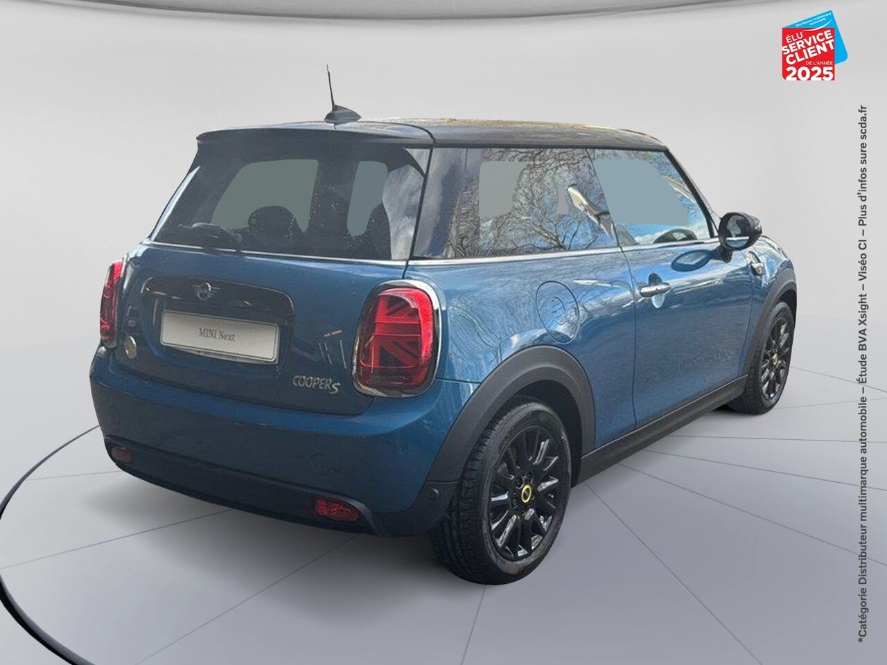 Véhicule d'occasion MINI MINI COOPER SE 184CH EDITION PREMIUM BVA 5CV SIEGES CHAUF GPS CAMERA chez BMW Pontarlier