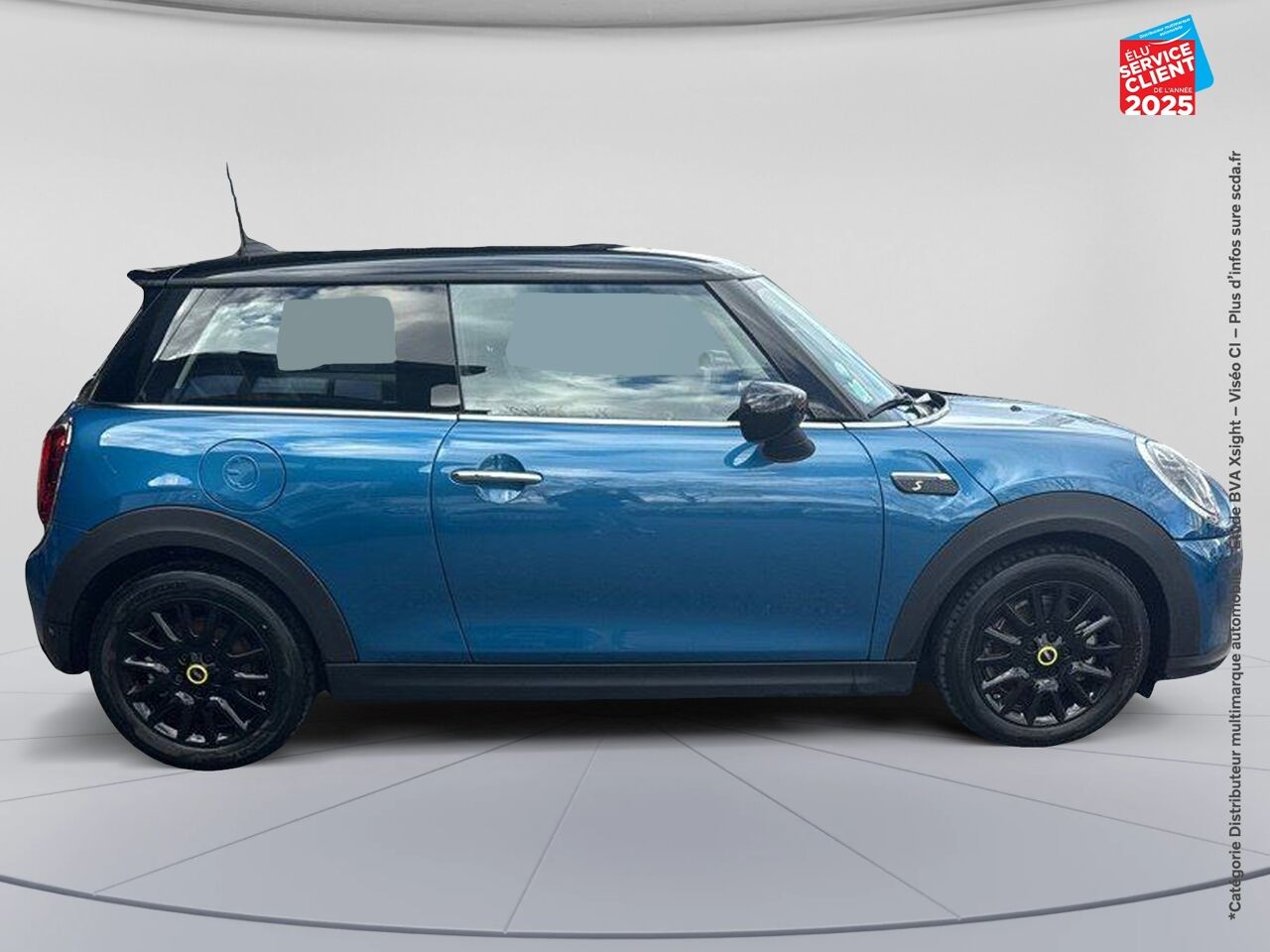 Véhicule d'occasion MINI MINI COOPER SE 184CH EDITION PREMIUM BVA 5CV SIEGES CHAUF GPS CAMERA chez BMW Pontarlier