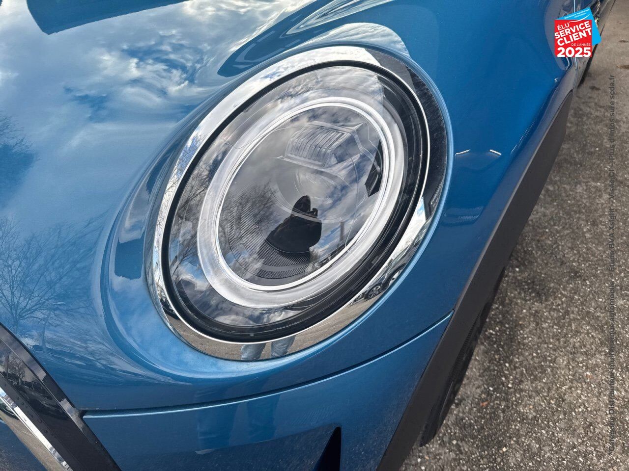Véhicule d'occasion MINI MINI COOPER SE 184CH EDITION PREMIUM BVA 5CV SIEGES CHAUF GPS CAMERA chez BMW Pontarlier