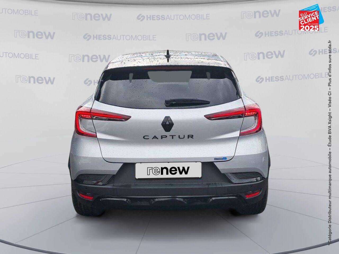 Véhicule d'occasion RENAULT CAPTUR 1.6 E-TECH HYBRIDE 145CH RIVE GAUCHE GPS CAMERA chez Renault Saint-Louis