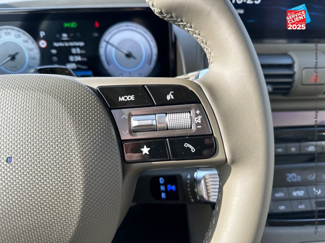 Véhicule d'occasion HYUNDAI INSTER 49 KWH 115 CH CREATIVE GPS FEUX LED CARPLAY CAMERA DE RECUL chez Hyundai Colmar
