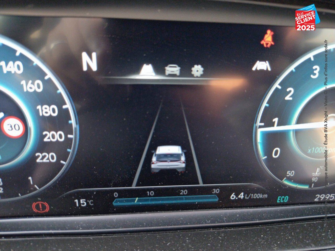 Véhicule d'occasion HYUNDAI BAYON 1.0 T-GDI 100CH HYBRID 48V INTUITIVE CAMERA chez Hyundai Epernay