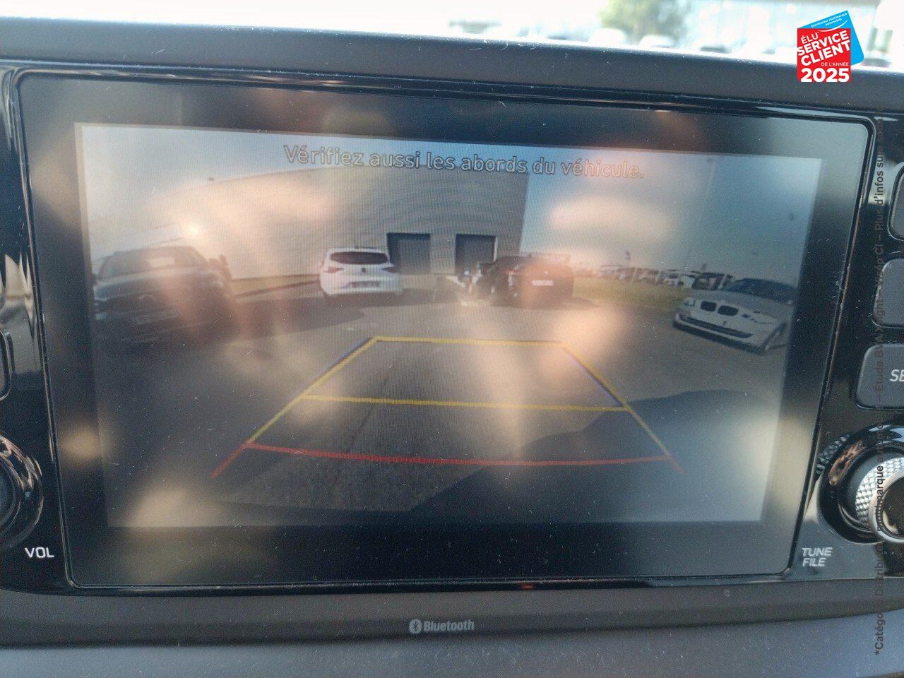Véhicule d'occasion HYUNDAI BAYON 1.0 T-GDI 100CH HYBRID 48V INTUITIVE CAMERA chez Hyundai Epernay