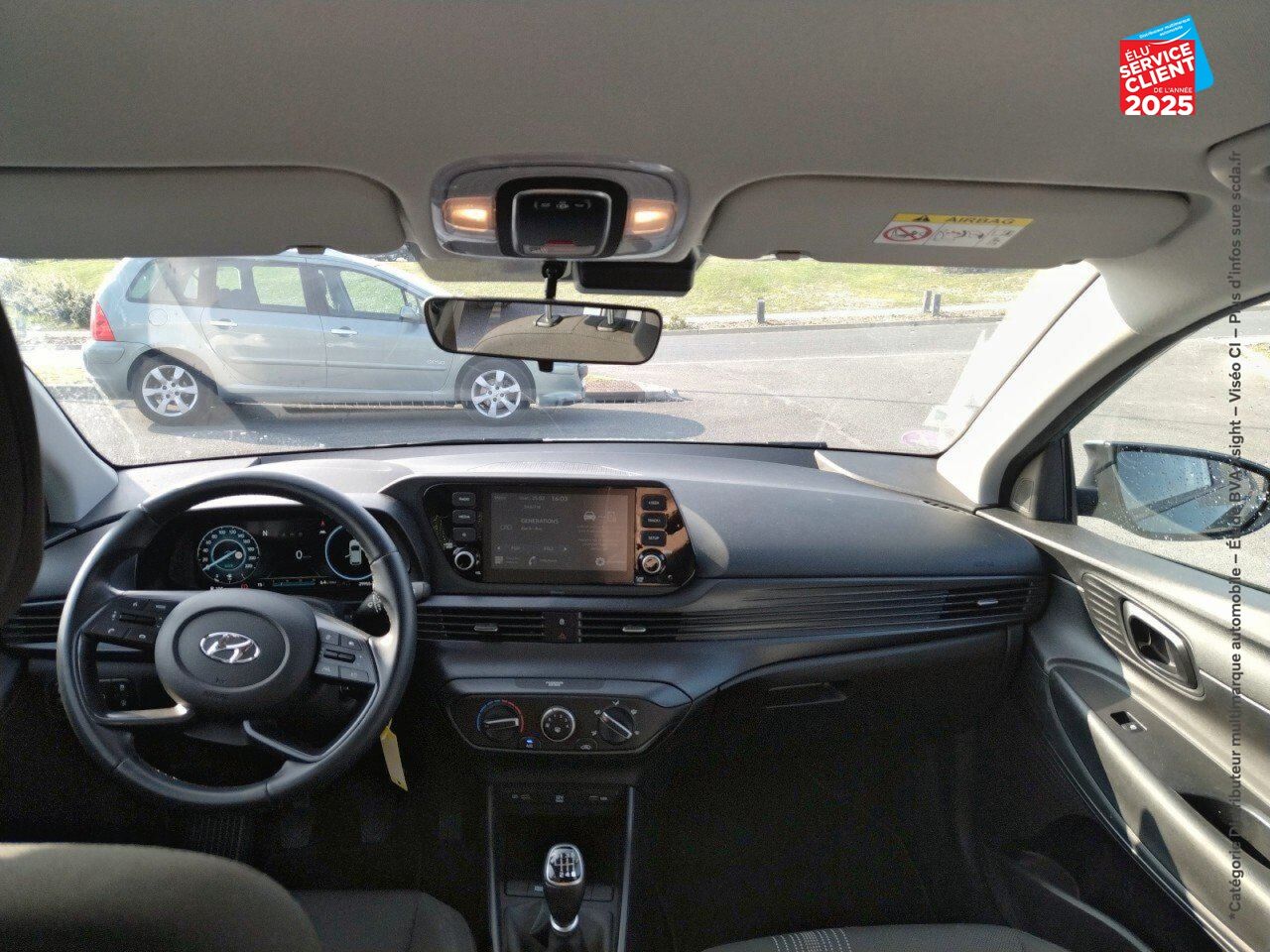 Véhicule d'occasion HYUNDAI BAYON 1.0 T-GDI 100CH HYBRID 48V INTUITIVE CAMERA chez Hyundai Epernay