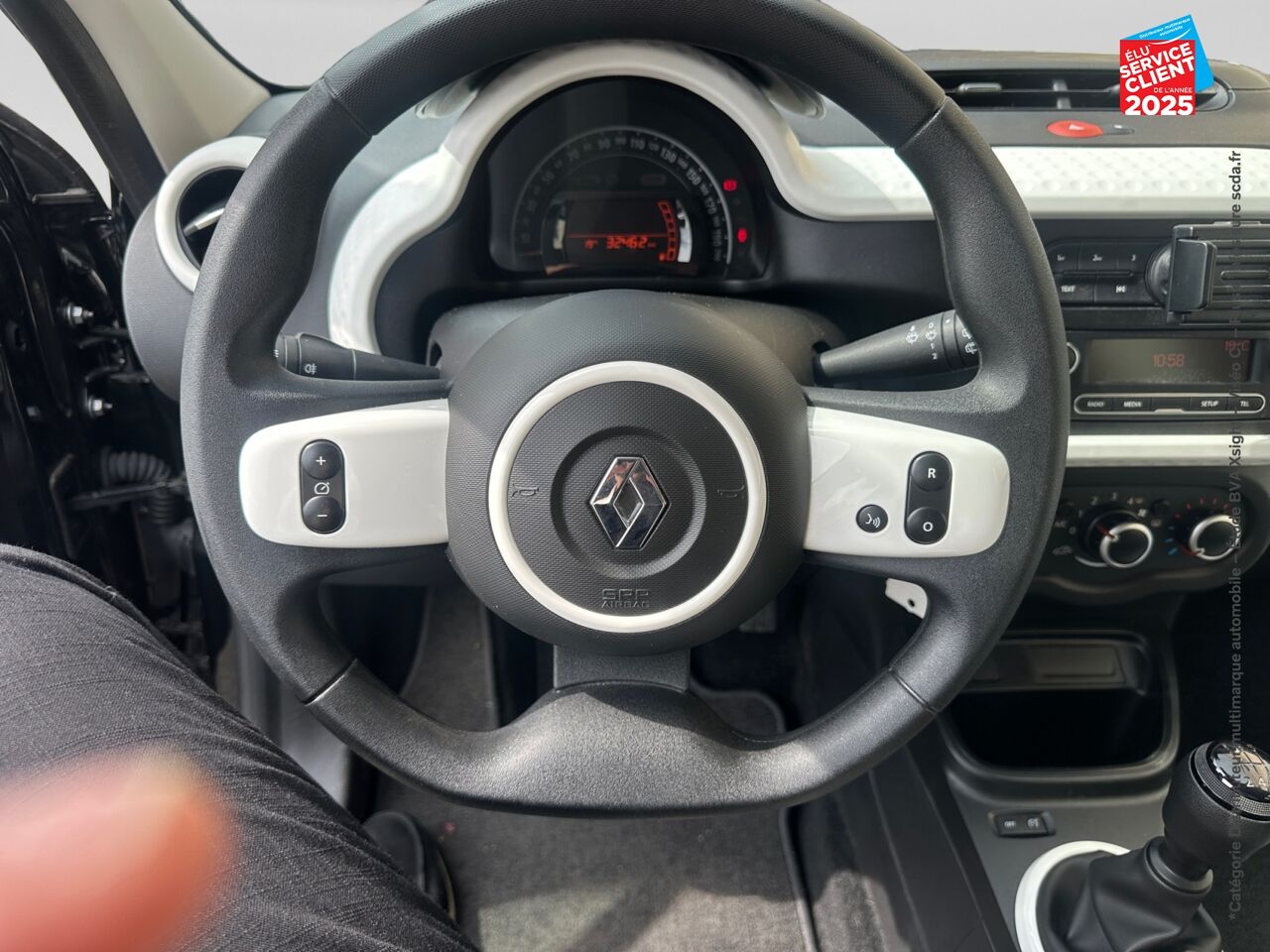 Véhicule d'occasion RENAULT TWINGO 1.0 SCE 65CH LIMITED - 21MY chez Opel Dijon