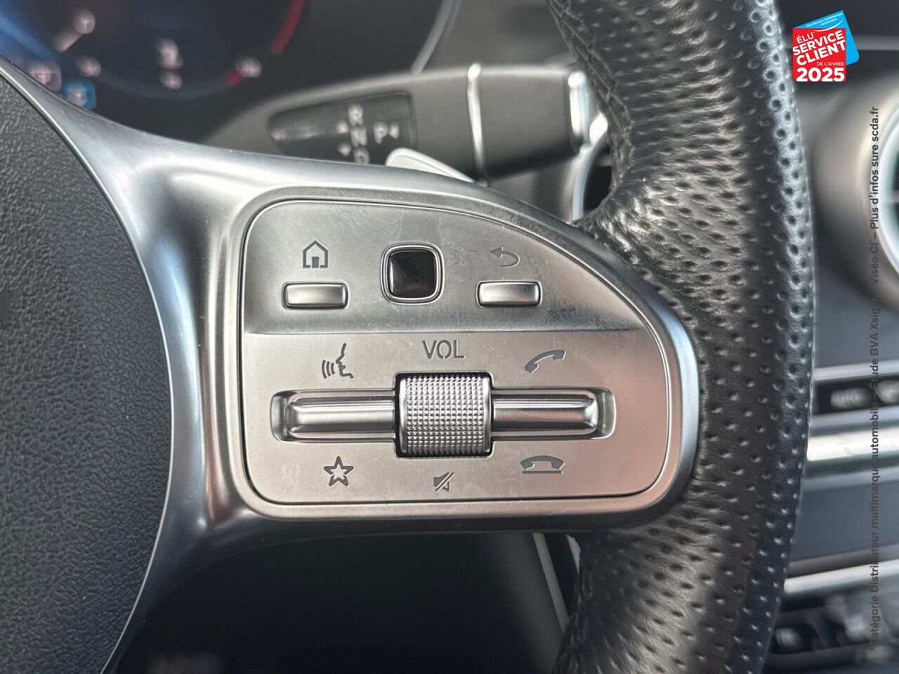 Véhicule d'occasion MERCEDES-BENZ GLC 300 D 245CH AMG LINE 4MATIC 9G-TRONIC chez Dacia Montbéliard
