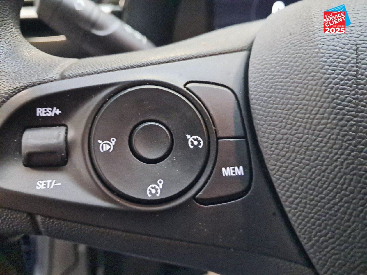 Véhicule d'occasion OPEL CORSA CORSA-E 136CH EDITION chez Hyundai Mulhouse