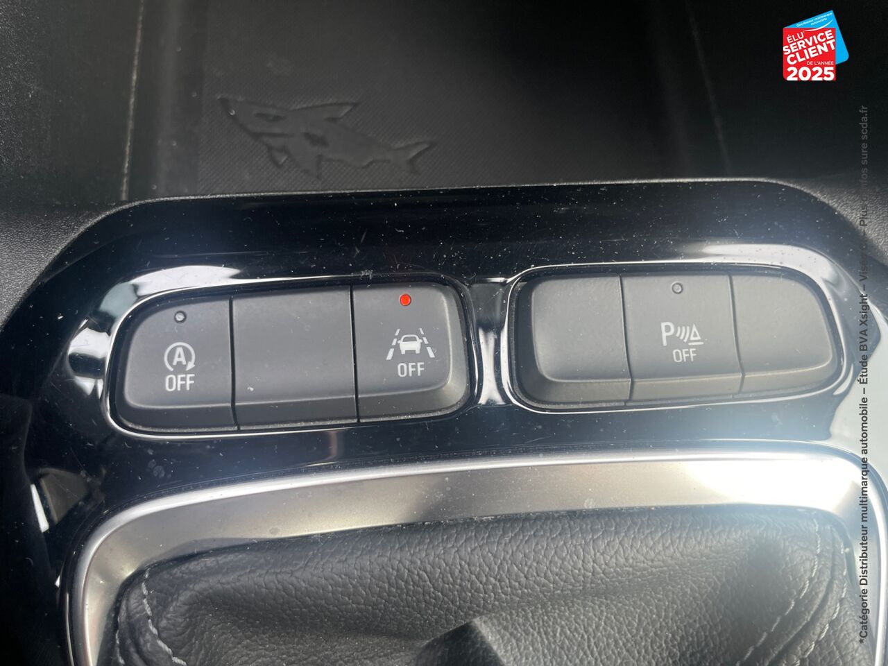 Véhicule d'occasion OPEL CORSA 1.2 TURBO 100CH ELEGANCE chez Toyota Verdun