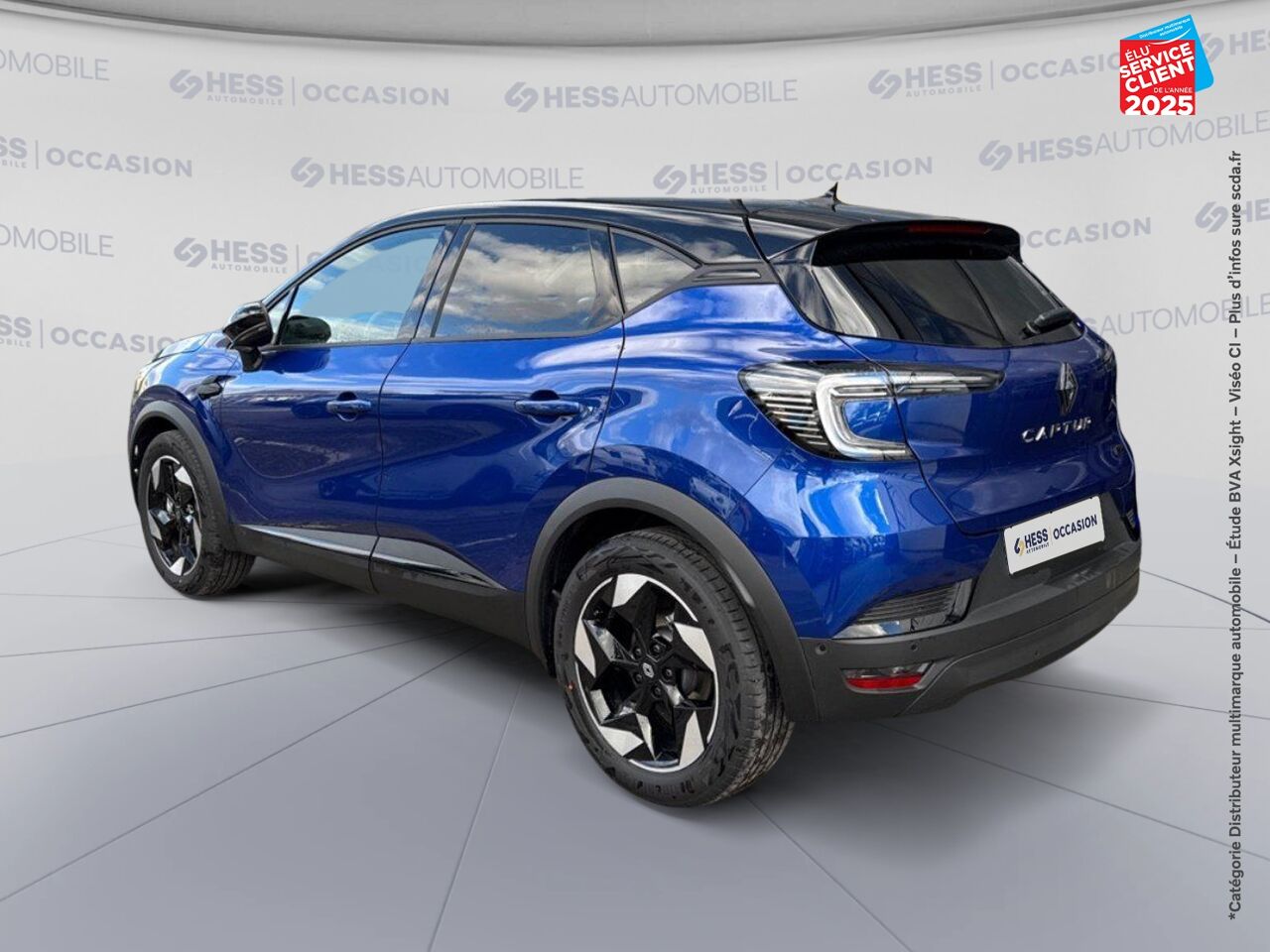 Véhicule d'occasion RENAULT CAPTUR 1.6 E-TECH FULL HYBRID 145CH TECHNO chez Opel Verdun
