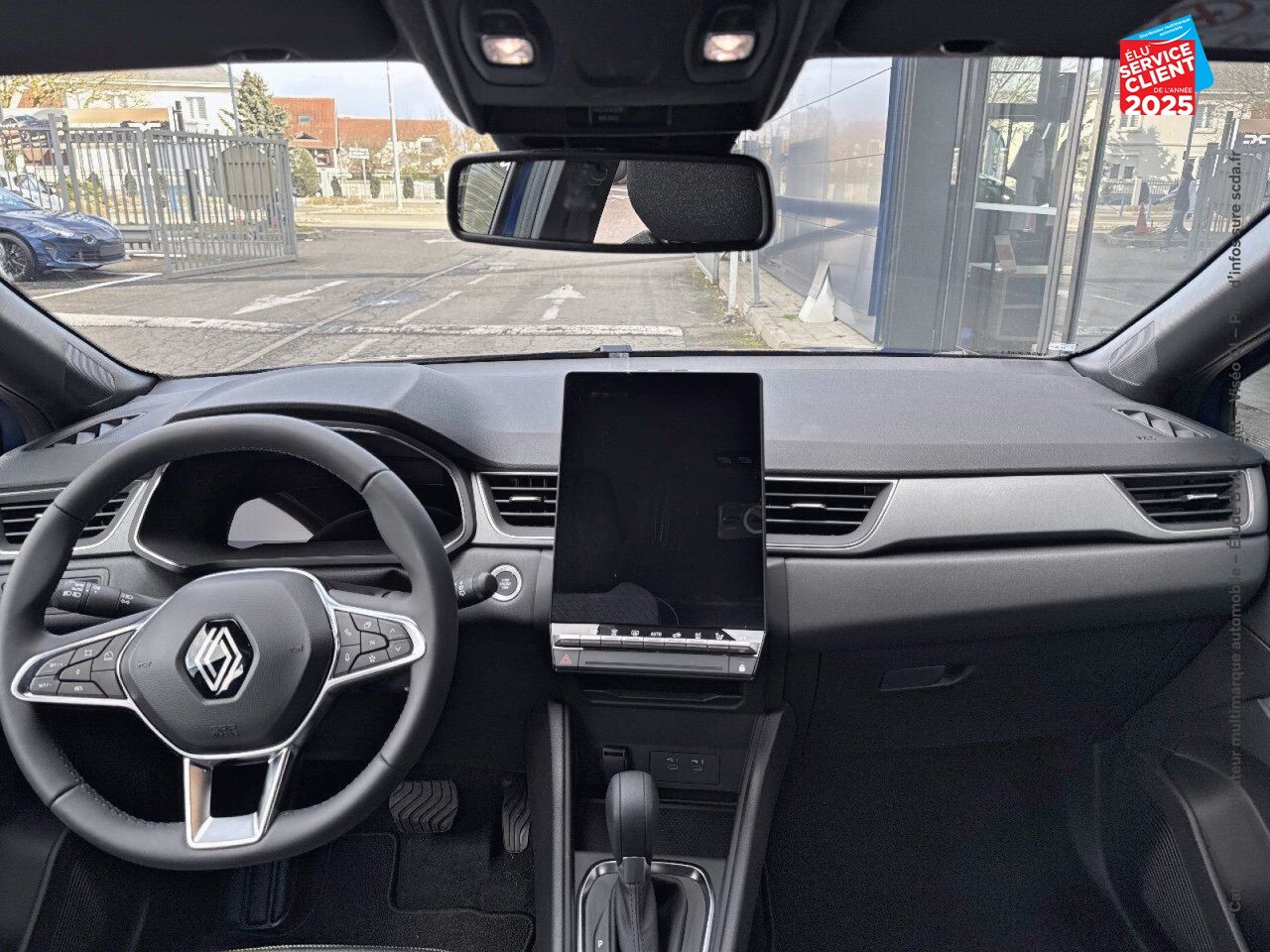 Véhicule d'occasion RENAULT CAPTUR 1.6 E-TECH FULL HYBRID 145CH TECHNO chez Opel Verdun