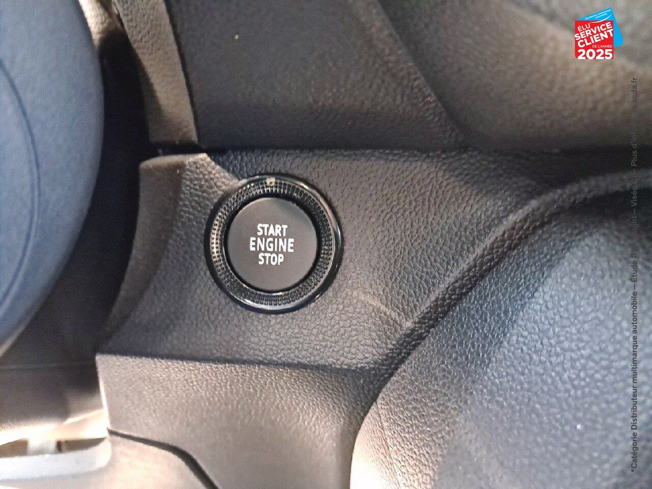 Véhicule d'occasion DACIA SANDERO 1.0 TCE 90CH EXPRESSION PACK NAVI GPS CAMERA chez Dacia Belfort