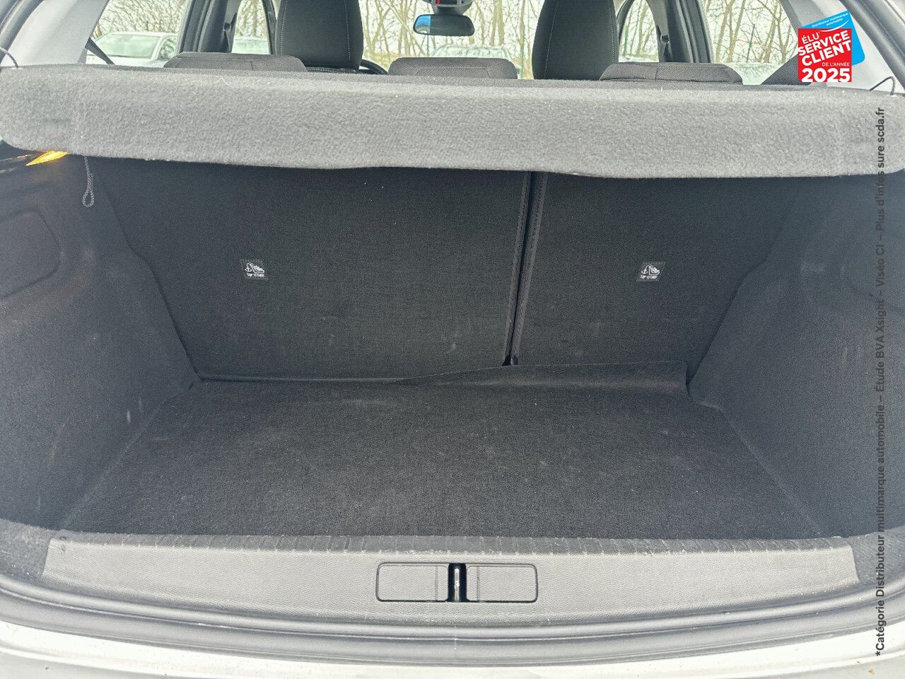 Véhicule d'occasion OPEL CORSA 1.2 75CH ELEGANCE BUSINESS chez Toyota Verdun