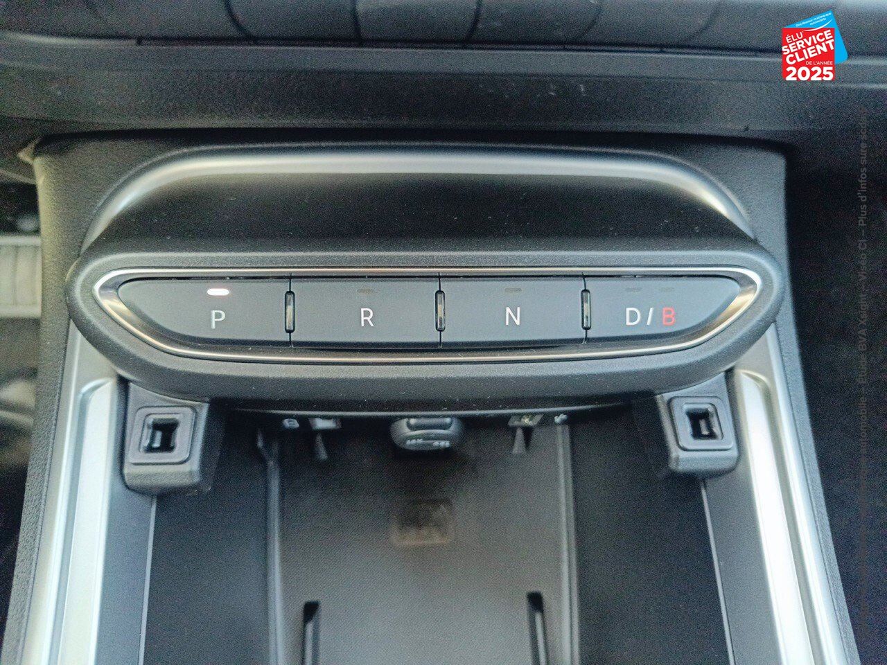 Véhicule d'occasion JEEP AVENGER ELECTRIQUE 156CH 115KW SUMMIT chez HESS Automobile