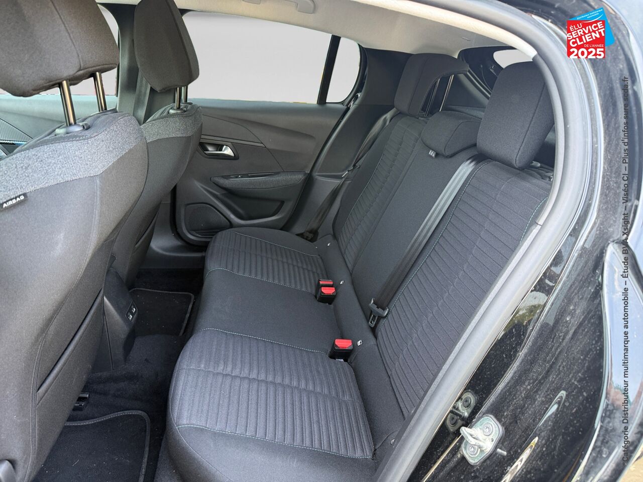 Véhicule d'occasion PEUGEOT 208 E-136CH STYLE CAMERA CARPLAY chez Renault Saint-Louis