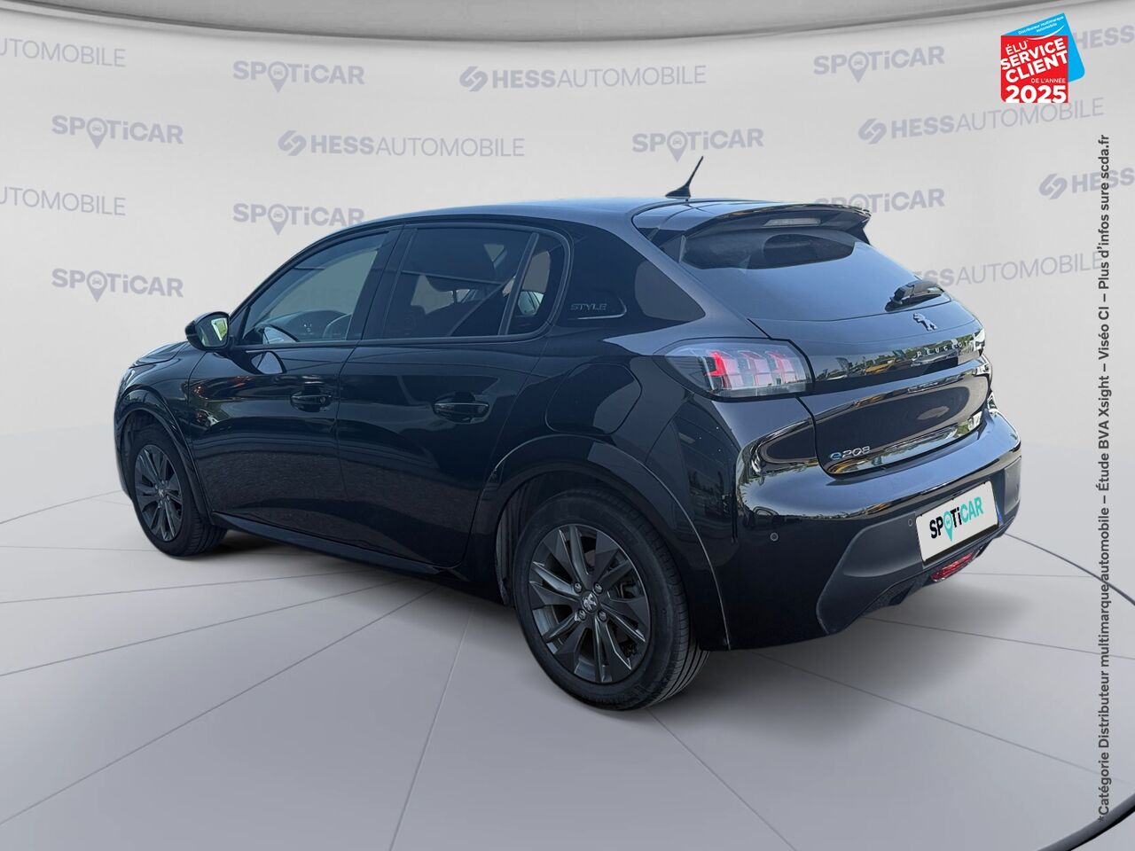 Véhicule d'occasion PEUGEOT 208 E-136CH STYLE CAMERA CARPLAY chez Renault Saint-Louis