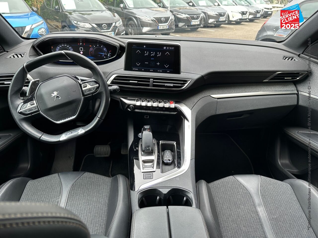 Véhicule d'occasion PEUGEOT 3008 1.2 PURETECH 130CH SS GT LINE EAT8 chez Toyota Saint Dizier