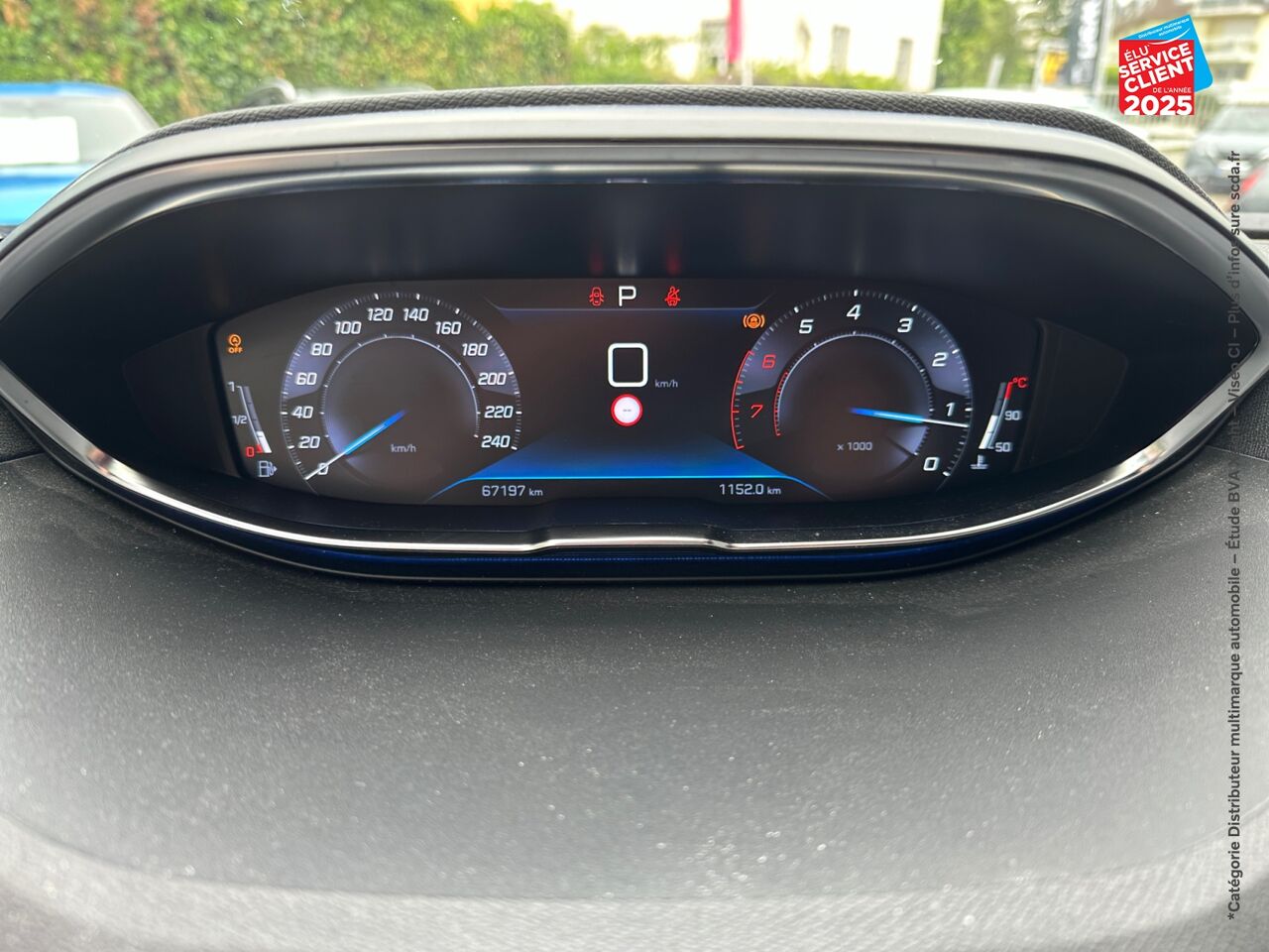 Véhicule d'occasion PEUGEOT 3008 1.2 PURETECH 130CH SS GT LINE EAT8 chez Toyota Saint Dizier