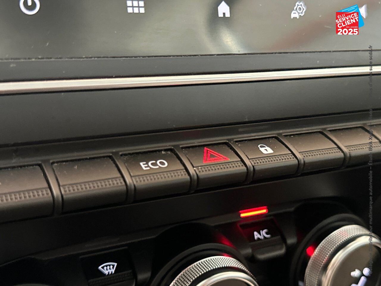 Véhicule d'occasion RENAULT ZOE E-TECH LIMITED CHARGE NORMALE R110 ACHAT INTEGRAL GPS RADAR AV/AR chez Hyundai Chalons