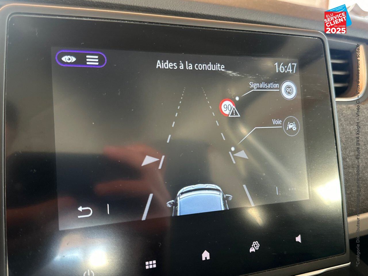 Véhicule d'occasion RENAULT ZOE E-TECH LIMITED CHARGE NORMALE R110 ACHAT INTEGRAL GPS RADAR AV/AR chez Hyundai Chalons