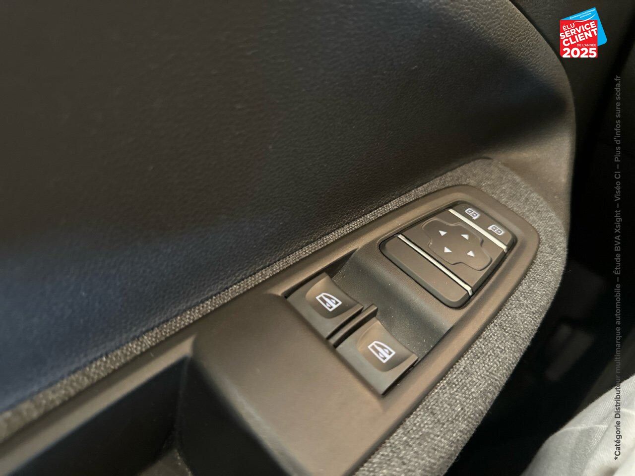 Véhicule d'occasion RENAULT ZOE E-TECH LIMITED CHARGE NORMALE R110 ACHAT INTEGRAL GPS RADAR AV/AR chez Hyundai Chalons