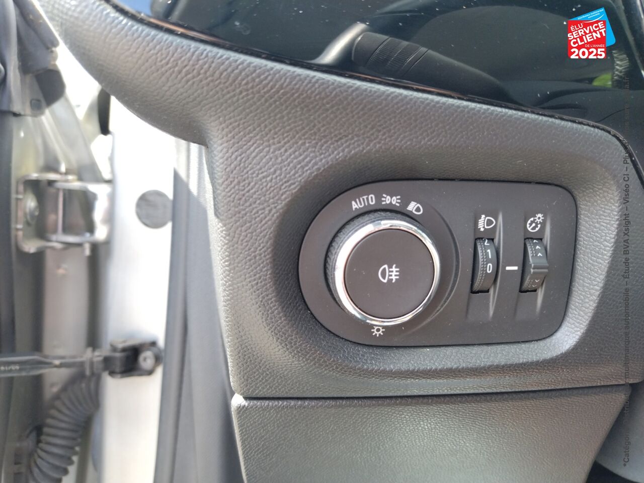 Véhicule d'occasion OPEL CORSA 1.2 TURBO 100CH EDITION BVA chez Toyota Sarreguemines